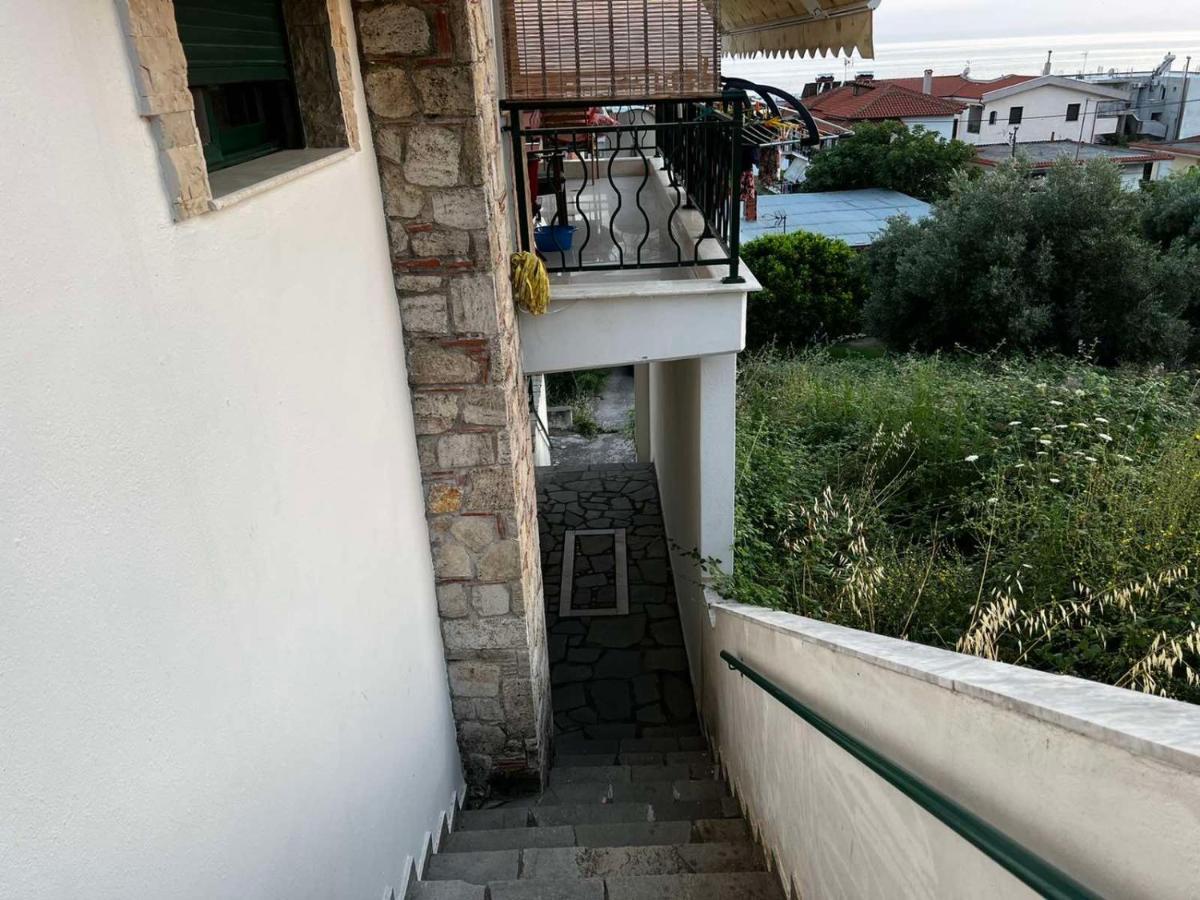 Diamantoula Apartment Nea Skioni Exterior foto